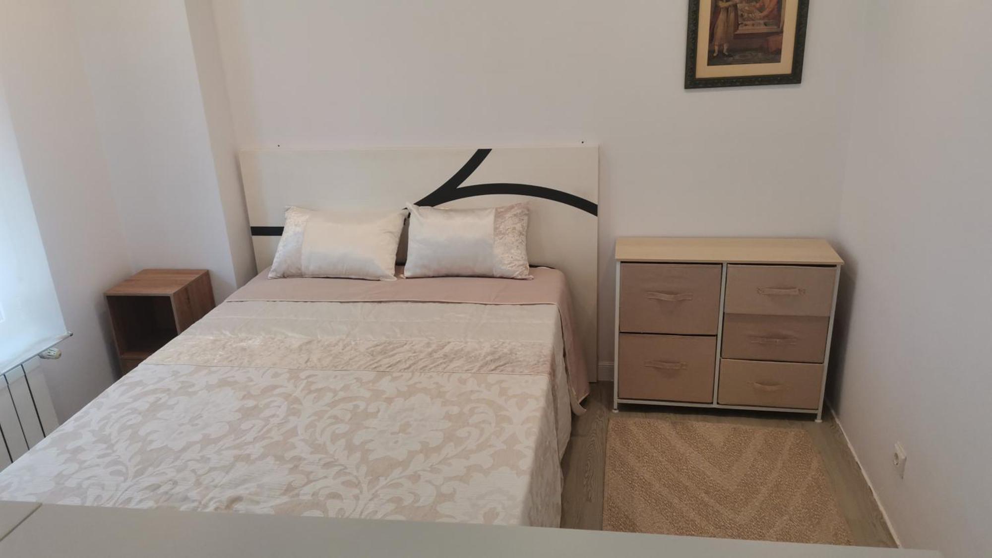 Apartamento Castro Urdiales Con Garaje Y Piscina ,Cerca Playa Exterior photo